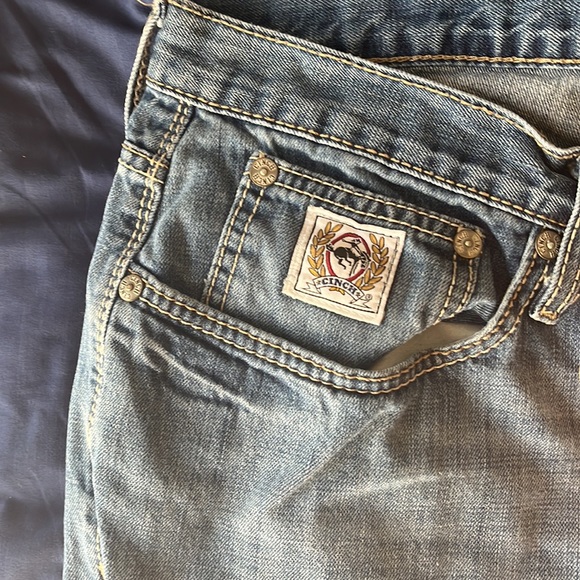 Clinch jeans barely worn - Picture 2 of 3